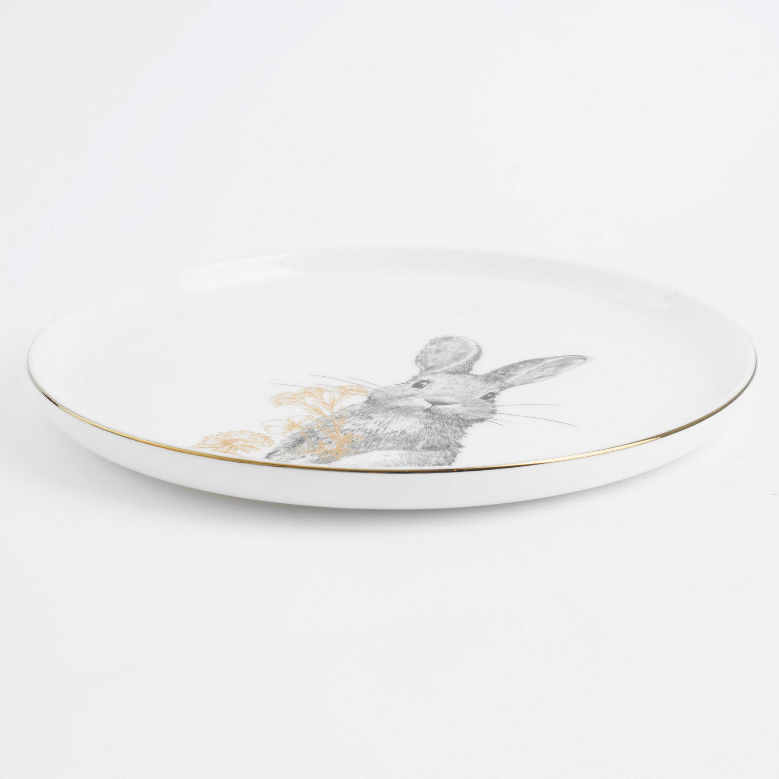 Тарелка закусочная, 24 см, фарфор F, белая, с золотистым кантом, Кролик с цветами, Rabbit gold изображение № 3