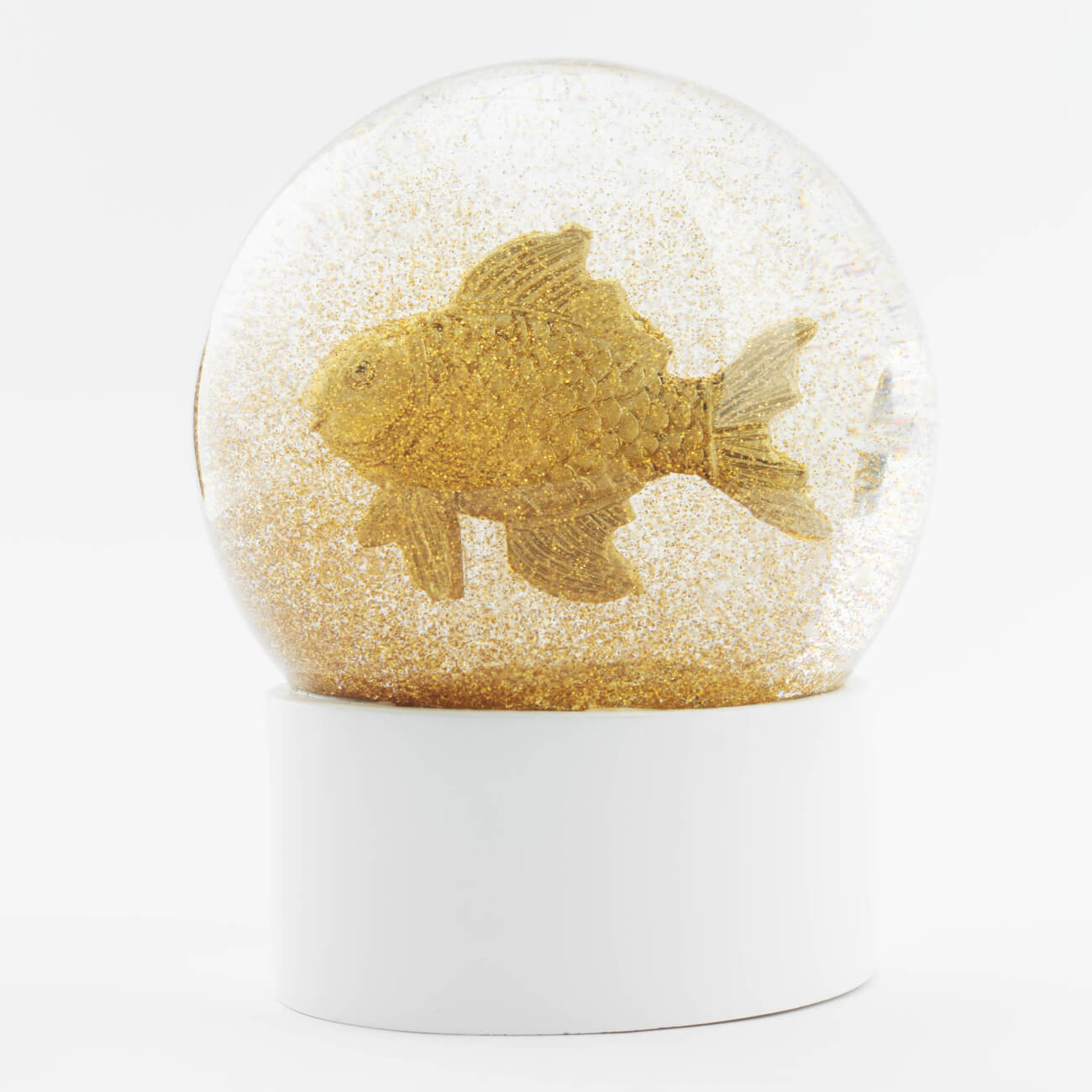 Снежный шар, 12 см, стекло/полирезин, золотистый, Рыбка, Goldfish - фото 1