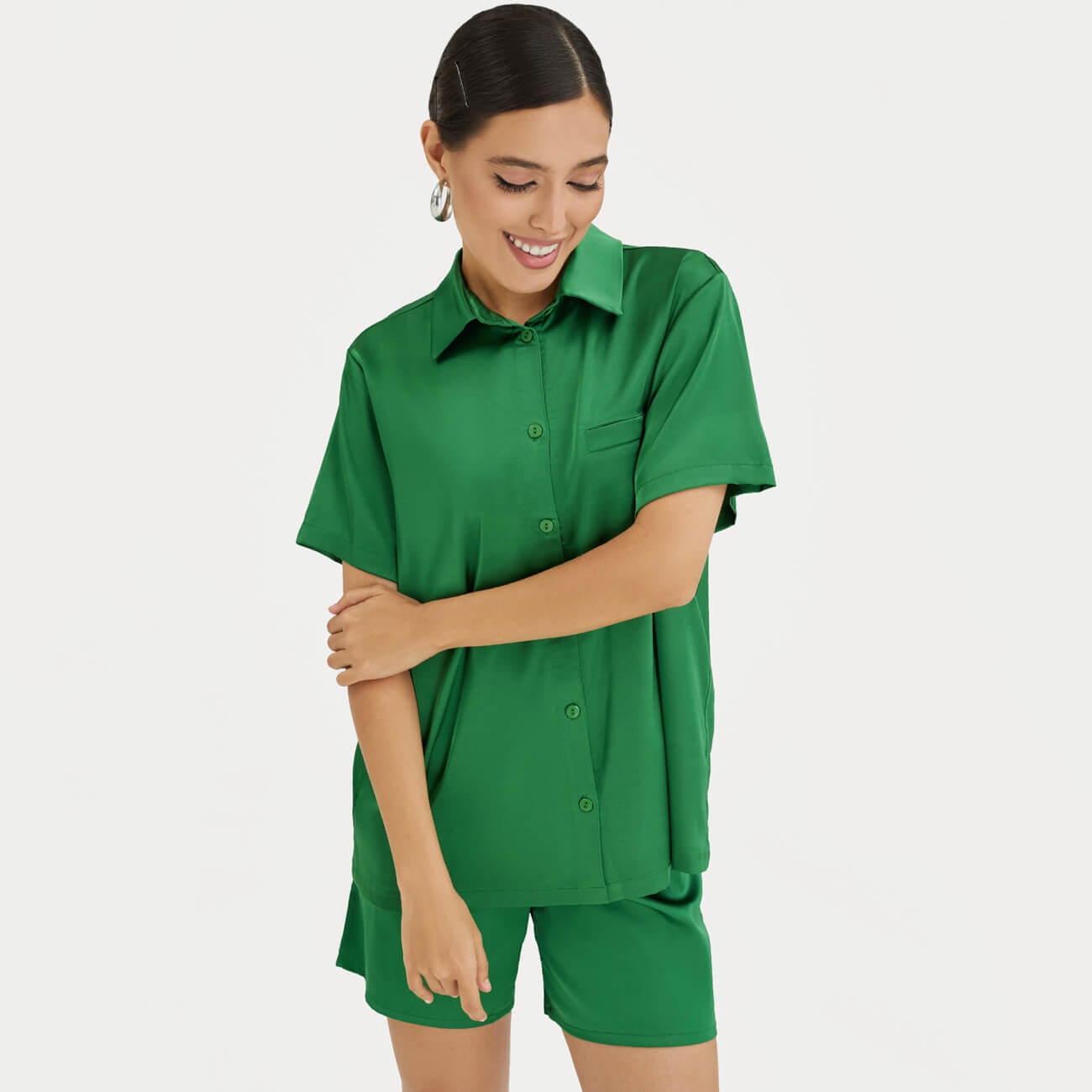 Рубашка женская, р. XL, с коротким рукавом, полиэстер/эластан, зеленая, Madeline рубашка женская домашняя р s с коротким рукавом полиэстер эластан серая ирисы mary