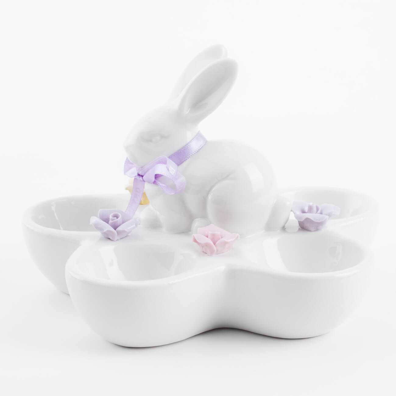 блюдо пасхальное 14х10 см 5 отд керамика перламутр кролик в ах easter Блюдо пасхальное, 15х10 см, 5 отд, фарфор P, белое, Кролик с цветами, Pure Easter